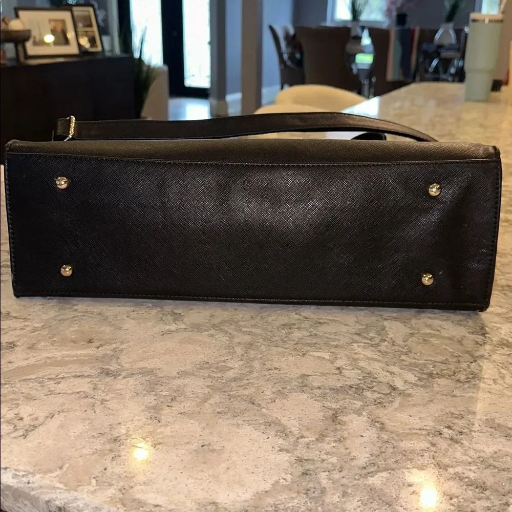 👜 Women’s Black Work Tote – Laptop & Multi-Section Organizer